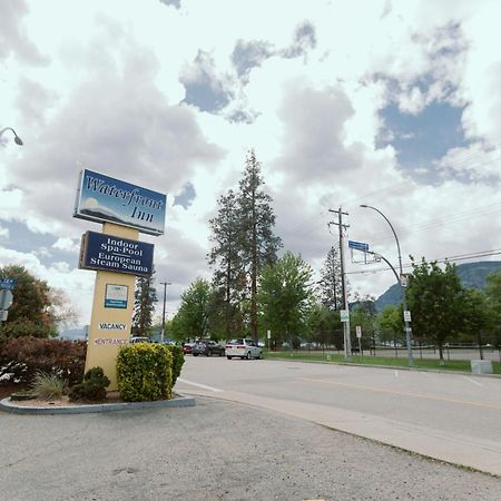 Waterfront Inn Пентиктон Экстерьер фото