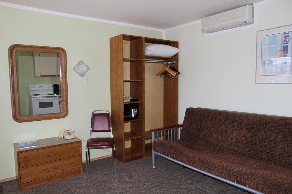 Waterfront Inn Пентиктон Номер фото